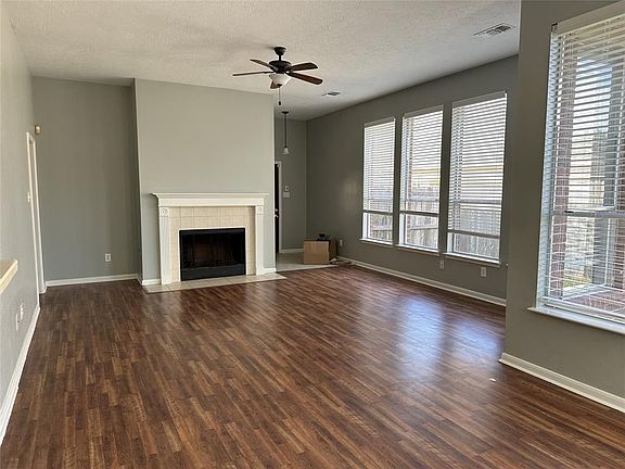 2nd image of 1607 Bonnie Lea Ln