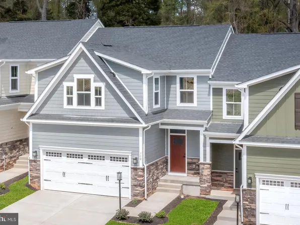 5168 Helton Dr, Sykesville, MD 21784