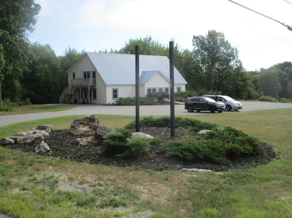 292 South Street, Blue Hill, ME 04614