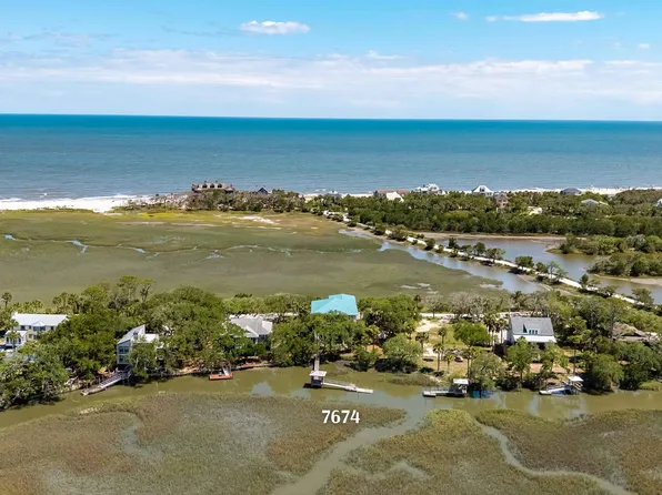 7674 Legare Rd, Edisto Island, SC 29438