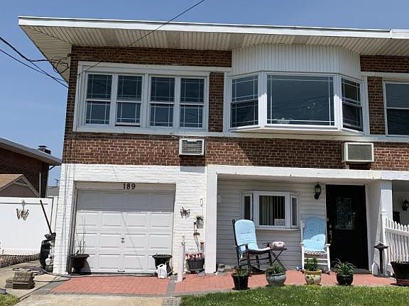 2nd image of 189 Jules Dr