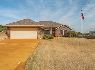 4001 Marana Dr, Granbury, TX 76048