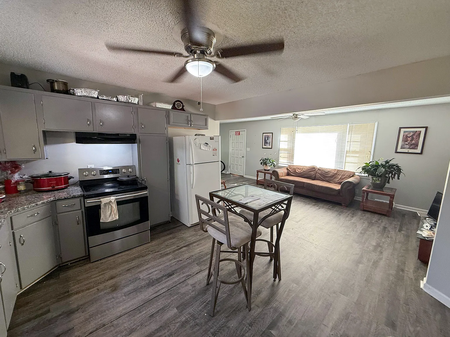 4 bed, 3.0 bath, 1536 sqft, $680 — Photo 4