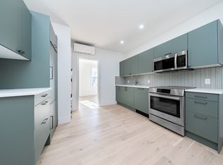 31-67 38th St #1F, Astoria, NY 11103