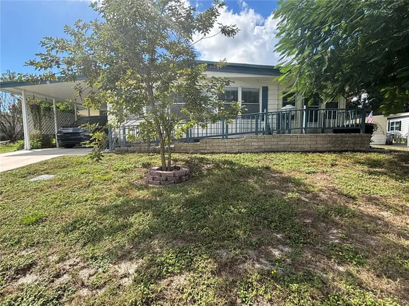 2122 E Lake Dr #Ge, Zellwood, FL 32798