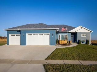 107 Cardinal Way, Ridgeway, WI 53582