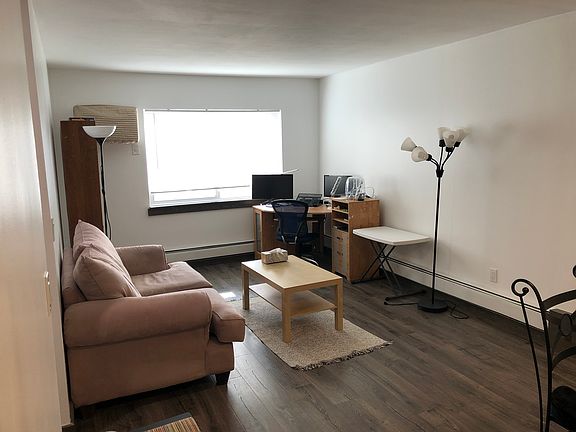 3rd image of 436 Lodi St APT 15