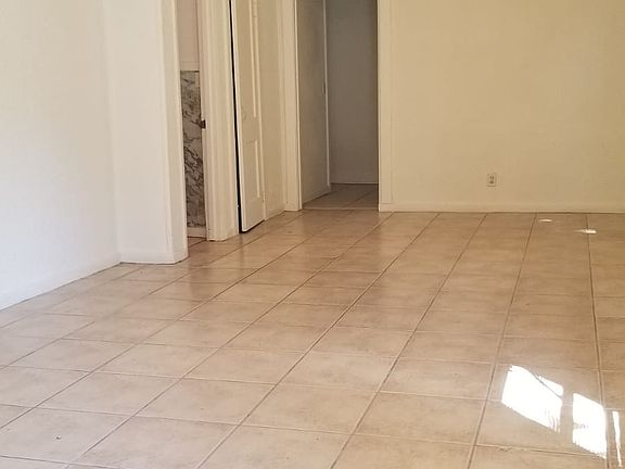 4th image of 4711 11th Ave S