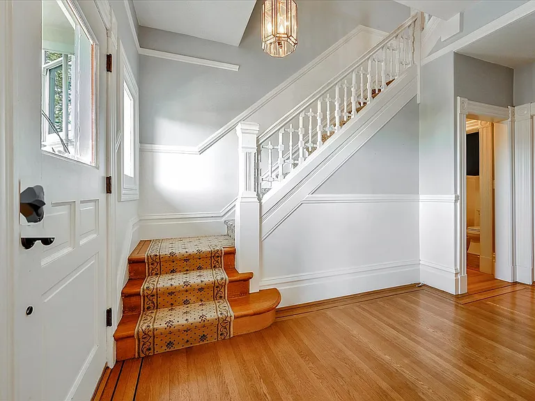525 Liberty St — Photo 21