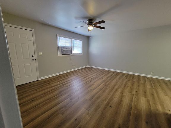 5th image of 115 Baswell Dr