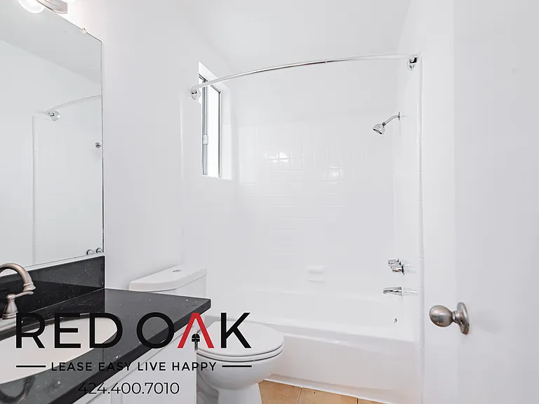 1545 N Bronson Ave #221 — Photo 12