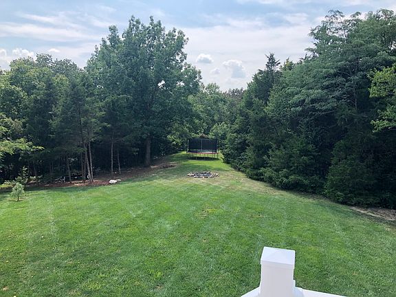 4th image of 515 William Waye Dr
