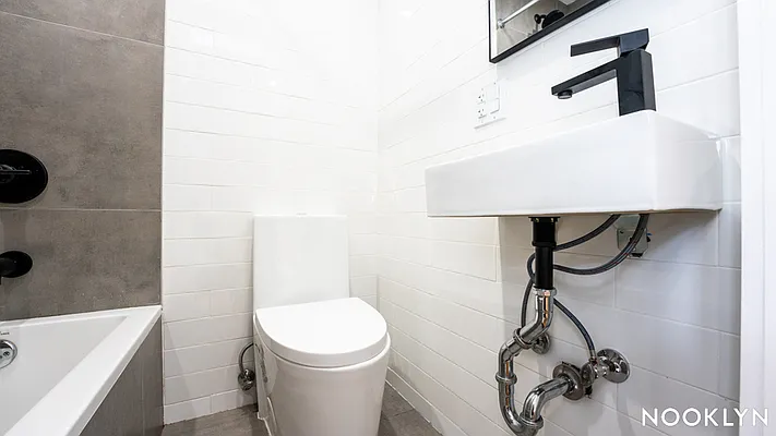 Rented by Nooklyn NYC LLC | media 6