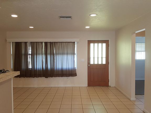3rd image of 4835 Key Largo Dr W