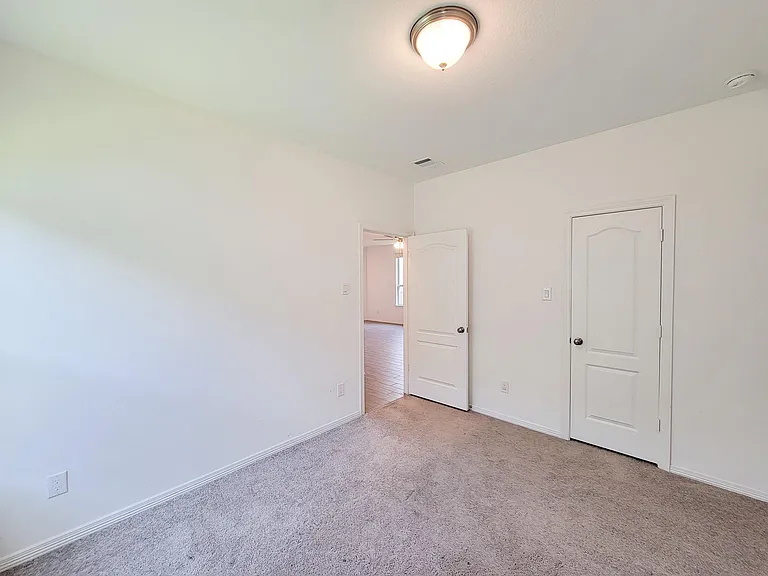 25392 Northpark Lake Dr — Photo 29