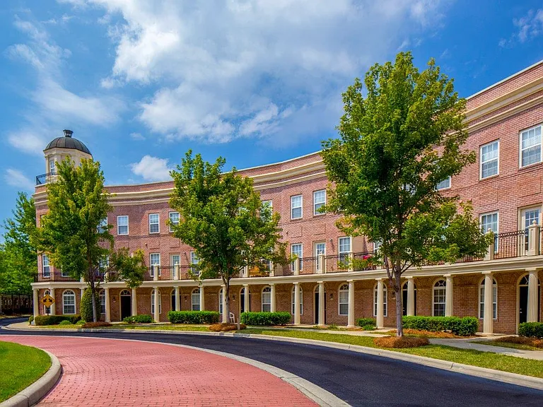 Atkins Circle Apartments and Townhomes — Photo 22
