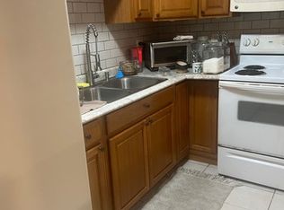 19 E Palatine Rd APT 1A, Arlington Heights, IL 60004