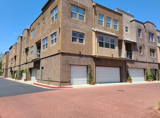 256 E Jeanette Ln, Santa Ana, CA 92705