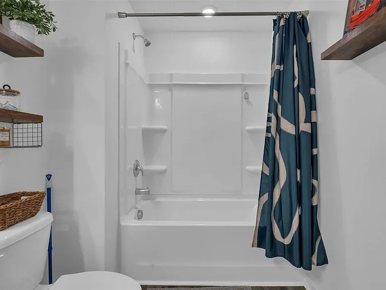 6359 Kay Morgan Ln — Photo 26