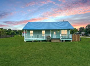 1855 Campbell Rd, Winnie, TX 77665