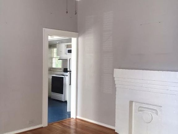 4th image of 319 Laurens St