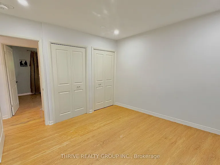 1449 Glenora Dr #UPPER — Photo 18
