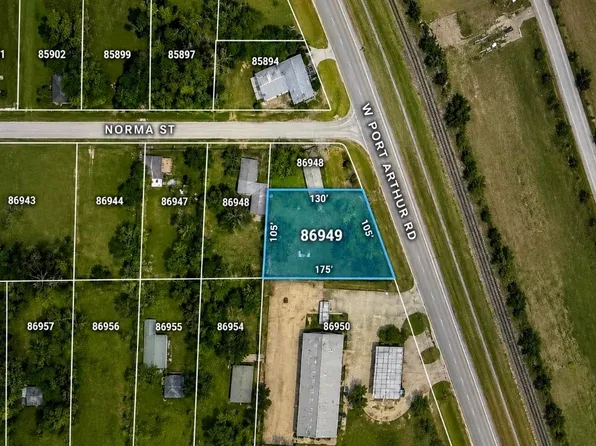 6123 W Port Arthur Rd, Port Arthur, TX 77640
