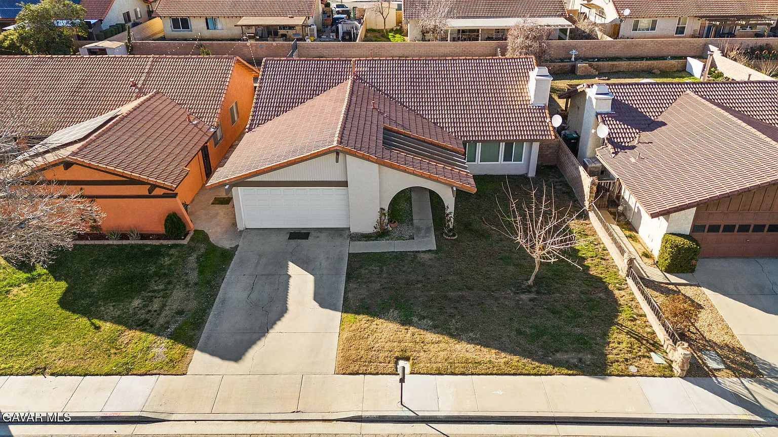 44633 Calston Ave photo 1