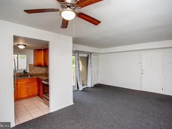 8030 Ditman St APT 72L, Philadelphia, PA 19136