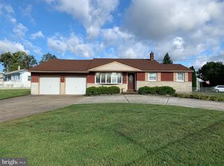 125 W Browning Rd, Bellmawr, NJ 08031