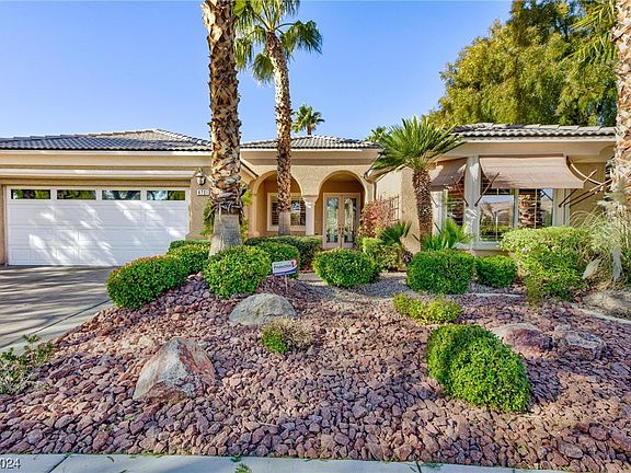 2nd image of 4701 Fiore Bella Blvd