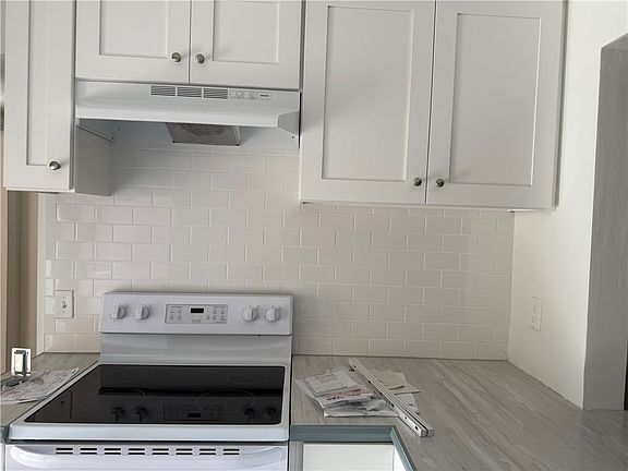 4th image of 1555 14th Ave APT 110