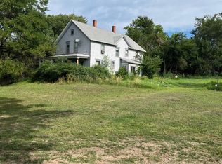 82424 Fort Ave, Burwell, NE 68823