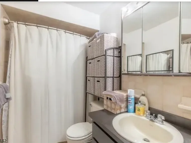 10 Livi Ct — Photo 7