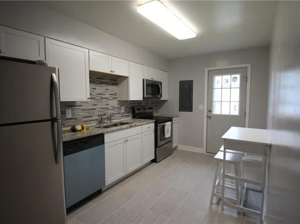 3758 Wayne Cir #A, Norfolk, VA 23513