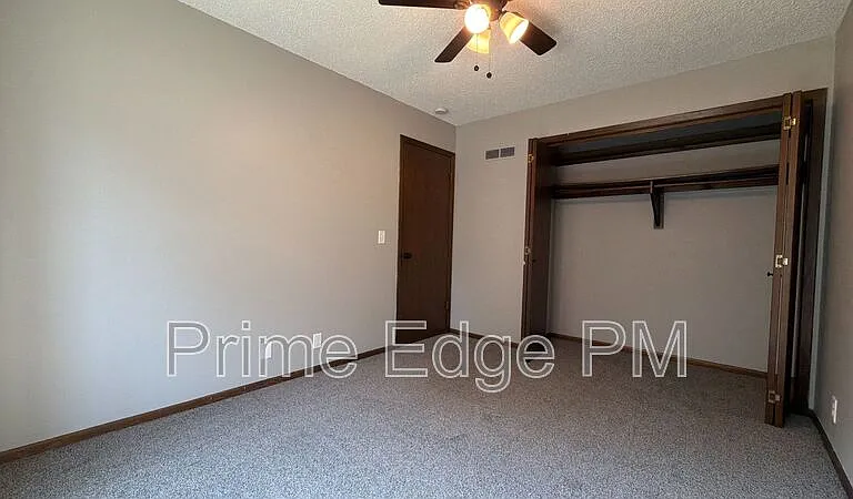 6235 Holdrege St #A-1 — Photo 20