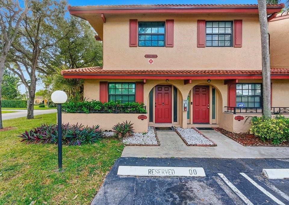 1st image of 10900 W Sample Road