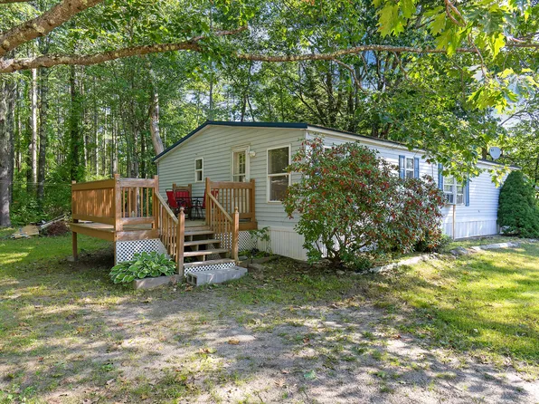 7 Billington Lane, Bowdoinham, ME 04008