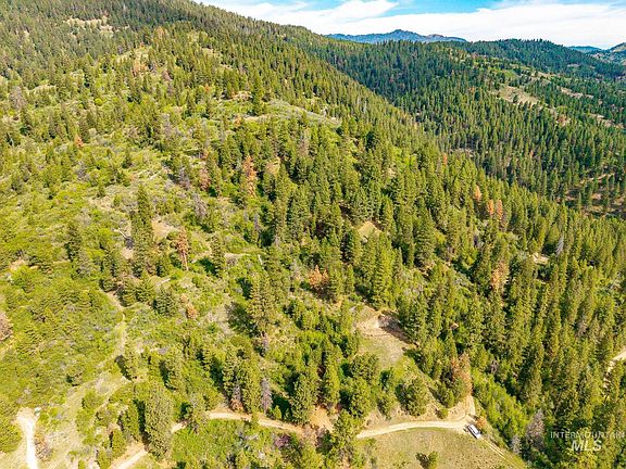 3rd image of Ridgeview Pl Lot 77