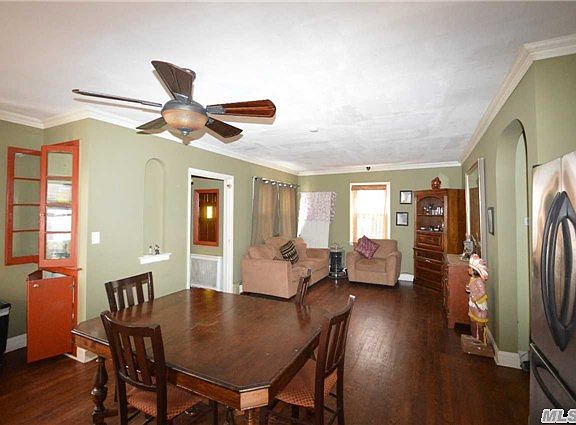4th image of 1023 Theodora St
