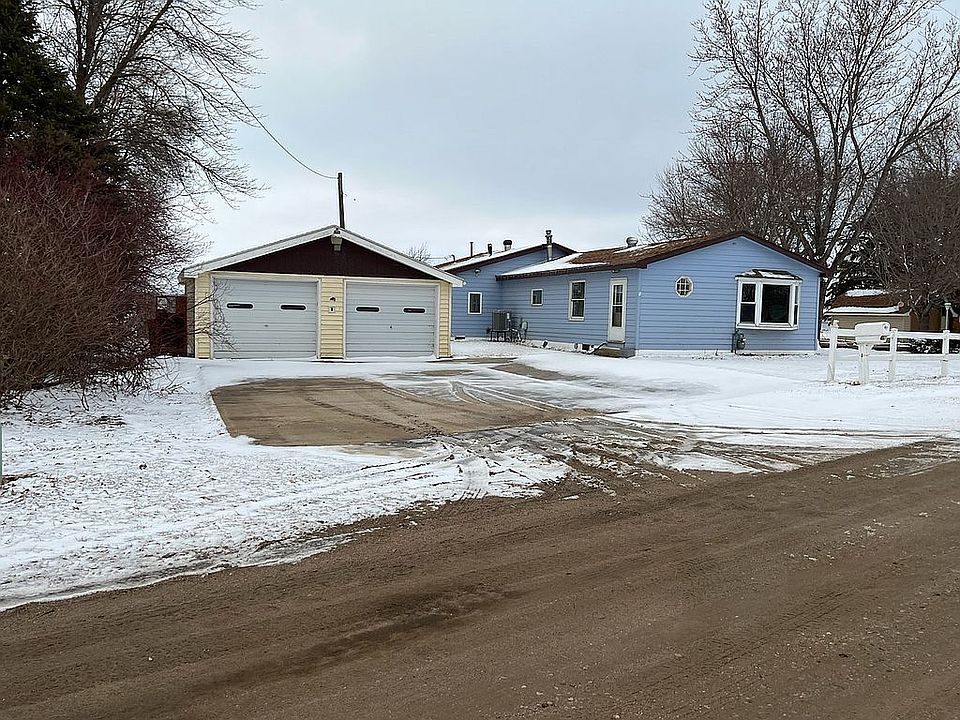 2nd image of 3028 N Pelican Ln