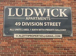 49 Division St APT 4, Greensburg, PA