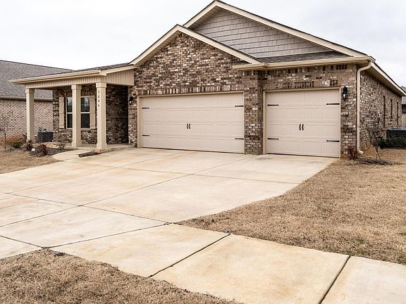 3rd image of 7006 Oakleigh Rose Dr