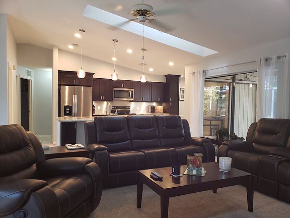 3rd image of 2209 Lime Oak Ct