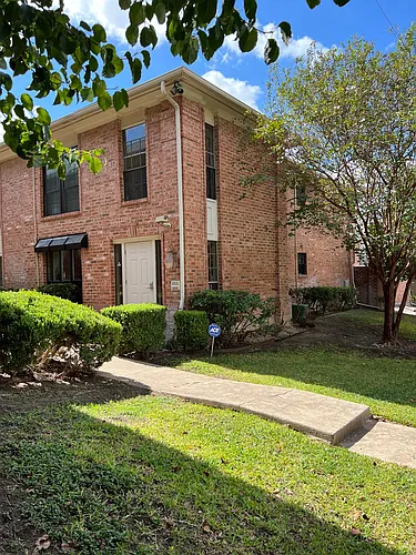 7815 Broadway St #306 Photo 1