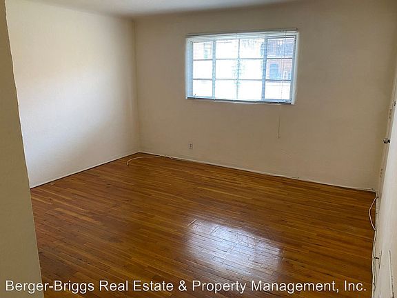 4th image of 1601 Tijeras Ave NE APT 19