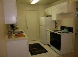 32 Pacton Pl, Windsor Mill, MD 21244