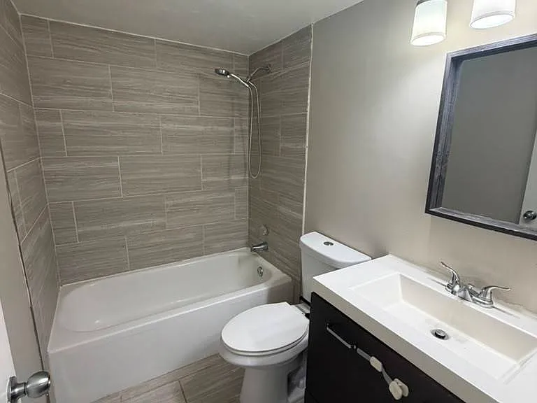 281 Shorewood Dr #21GA — Photo 6