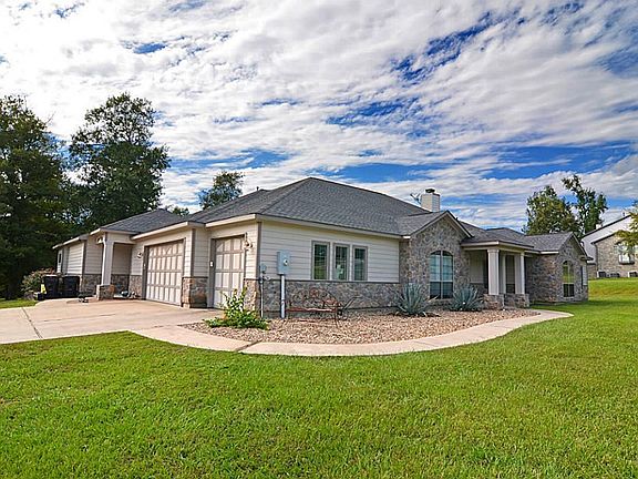 3rd image of 11522 Royal Hill Ct