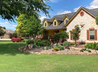 765 Lakeridge Dr, Lavon, TX 75166
